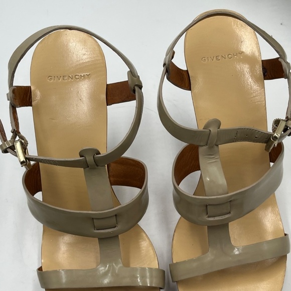GIVENCHY Tan Wood Platform Patent Leather T-Strap Cone Heel Sandals‎ Sz 38/7.5 - Picture 14 of 15